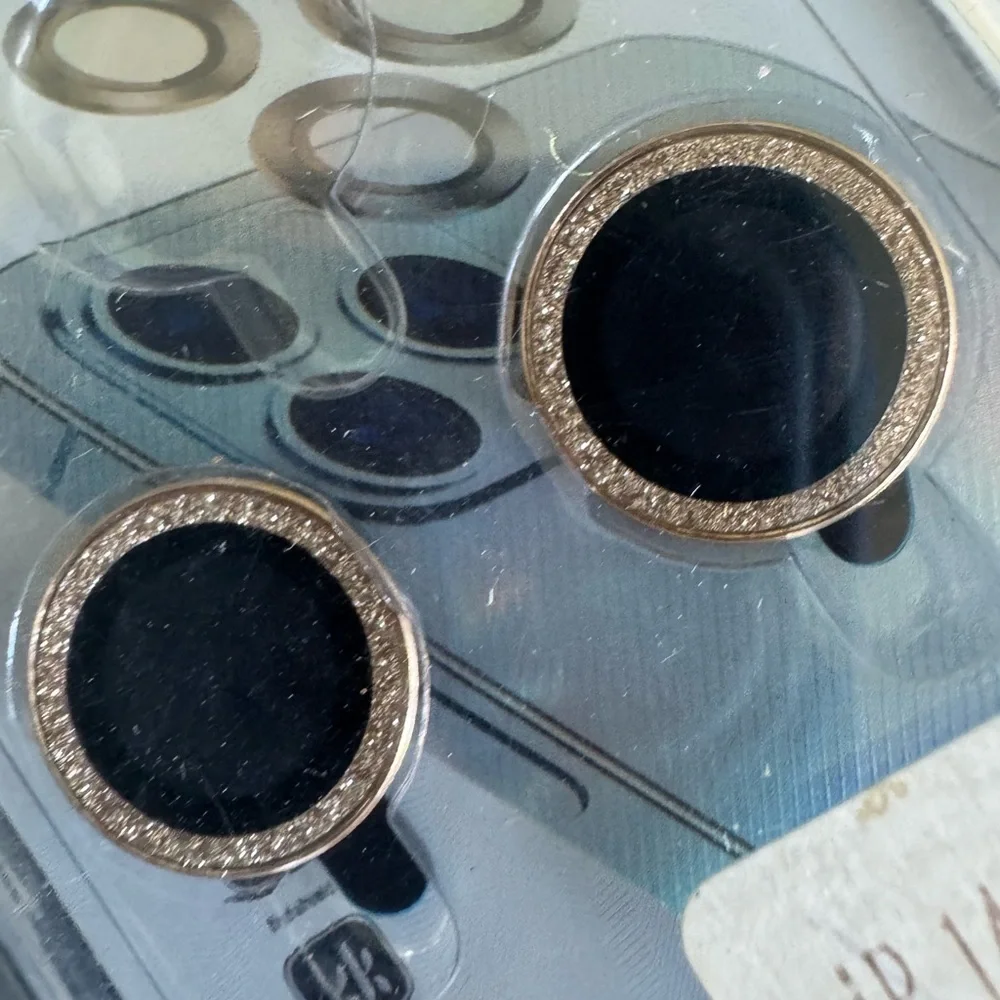 iPhone 14 / 14 Plus Camera Lens Protectors – 2-Pack Glitter Rings ✨